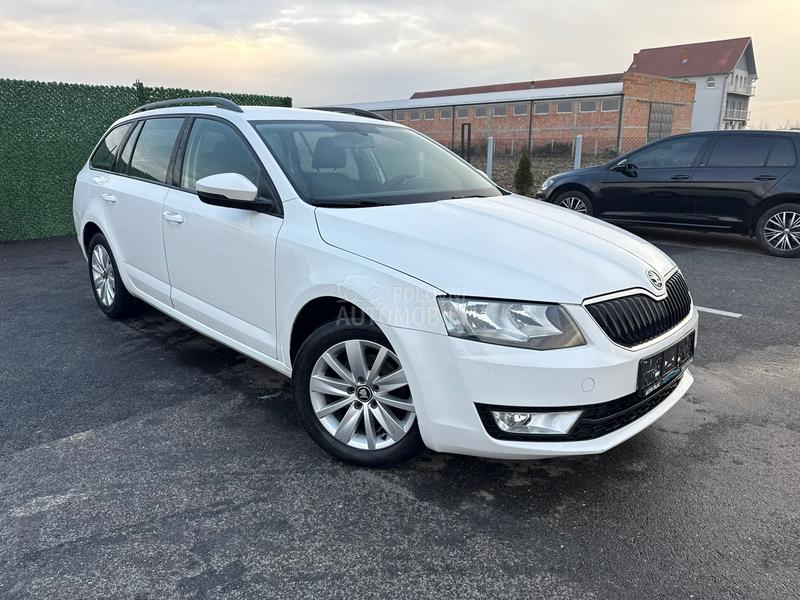 Škoda Octavia 1.6TDI//DSG//