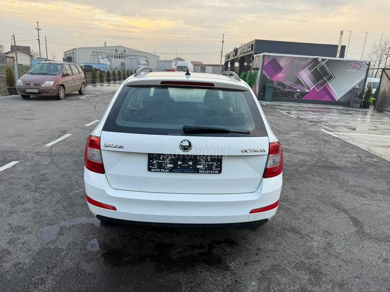 Škoda Octavia 1.6TDI//DSG//