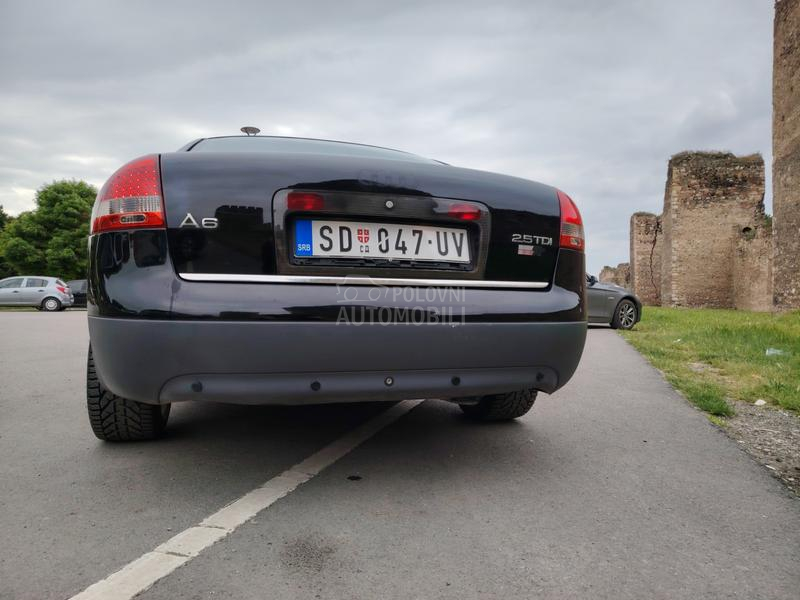 Audi A6 2,5