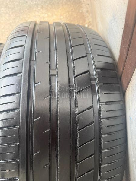 Zeetex 225/40 R18 Letnja