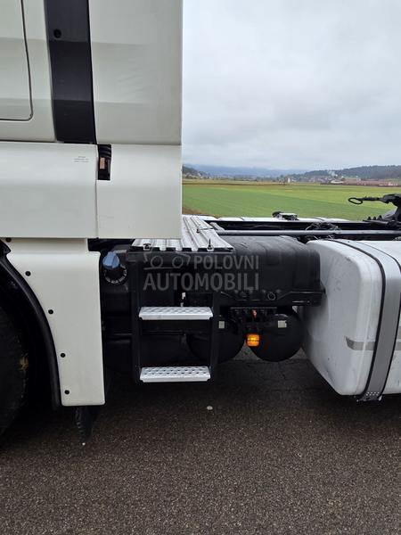 MAN TGX 18.440 Moze na rate