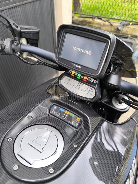 Ducati diavel carbon