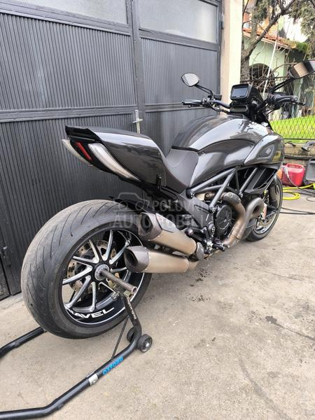 Ducati diavel carbon