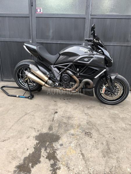 Ducati diavel carbon