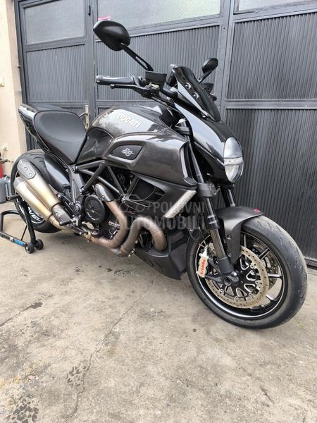 Ducati diavel carbon
