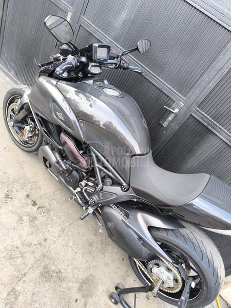 Ducati diavel carbon