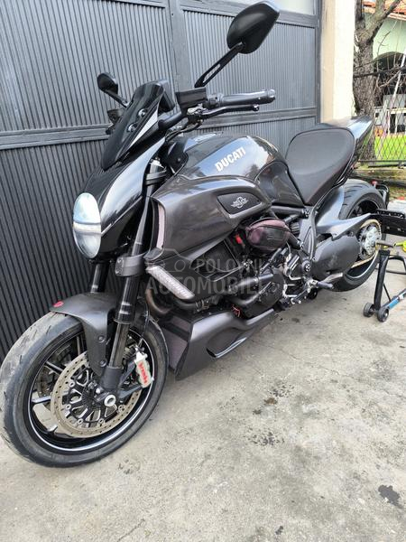 Ducati diavel carbon