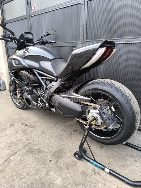 Ducati diavel carbon
