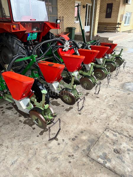 Nodet Pneumassem šestoredna