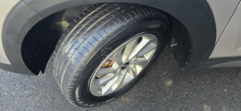 Hyundai Tucson 1.7CRDI PANO