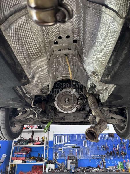 Audi A6 2.0TDI QUATRO JASTUK