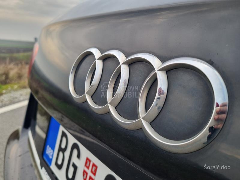 Audi A6 2.0TDI QUATRO JASTUK