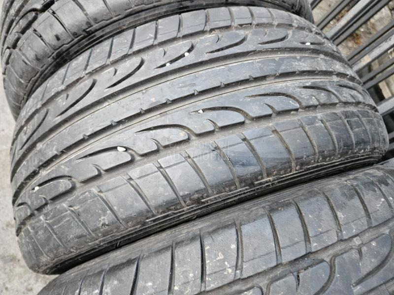 Dunlop 215/45 R16 Letnja