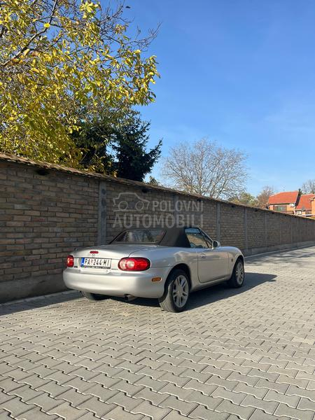 Mazda MX-5 1.6