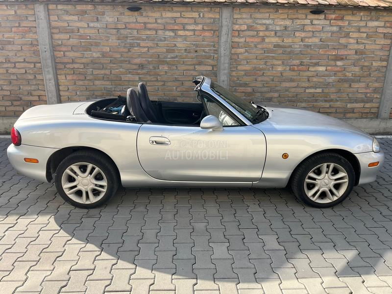 Mazda MX-5 1.6