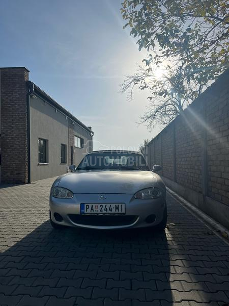 Mazda MX-5 1.6
