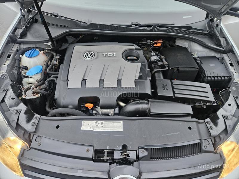 Volkswagen Golf 6 1.6tdi MATCH