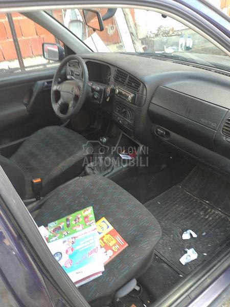 Volkswagen Golf 3 1,6