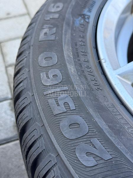 Semperit 205/60 R16 Zimska