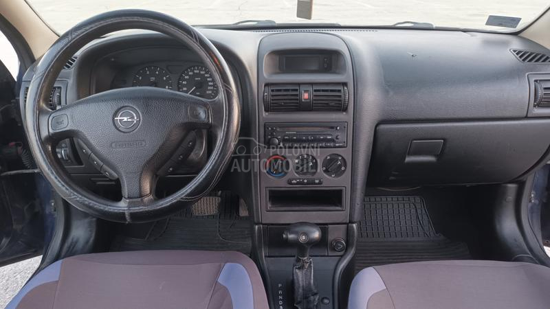 Opel Astra G 1.8
