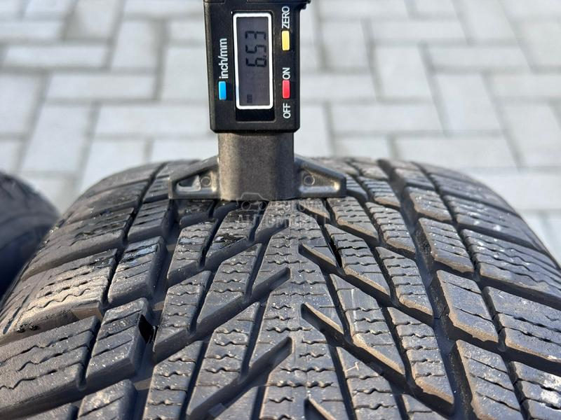 Goodyear 205/60 R16 Zimska