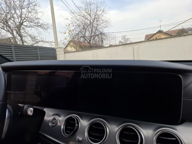 Mercedes Benz E 220 3x AMG
