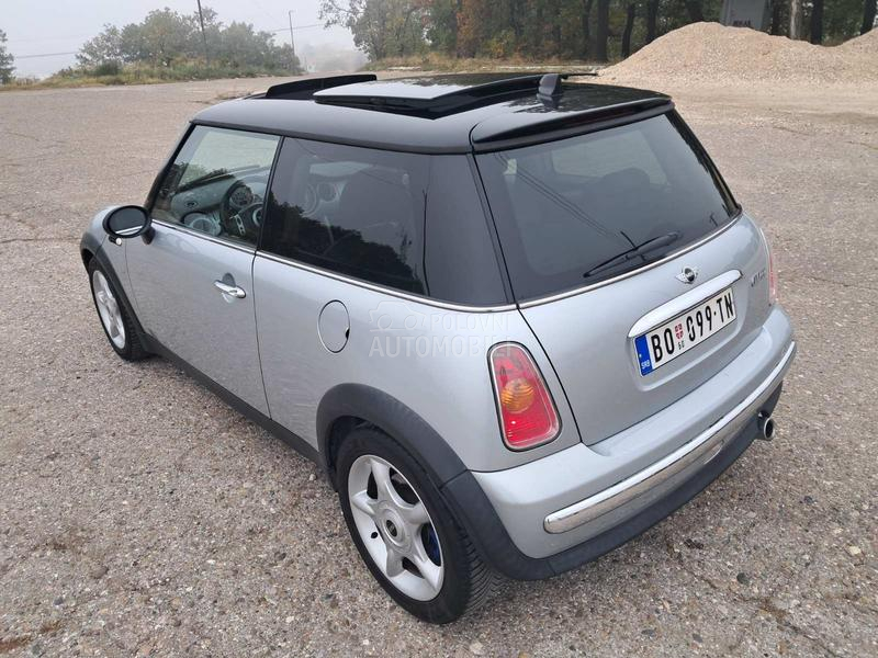 MINI Cooper 1.6i