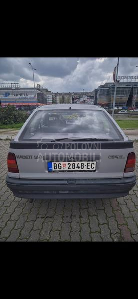Opel Kadett 1.6