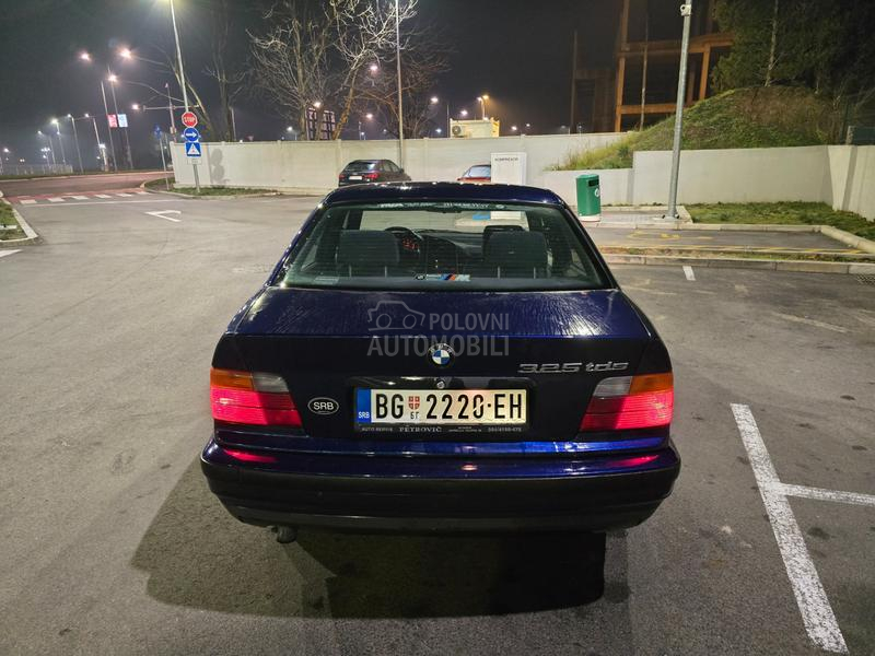 BMW 325 TDS