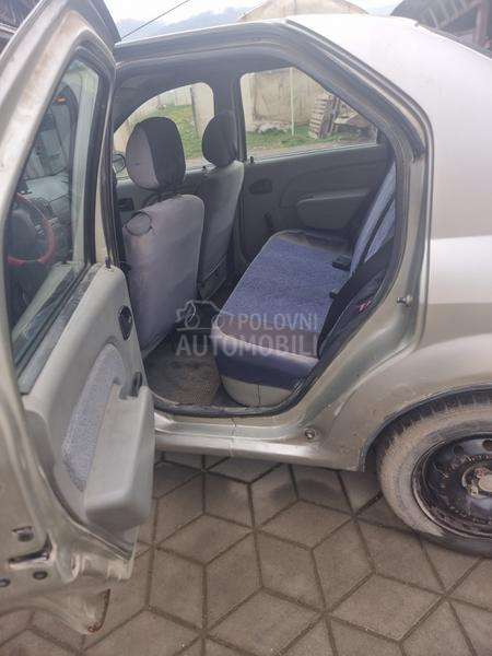 Dacia Logan 1.4 MPI