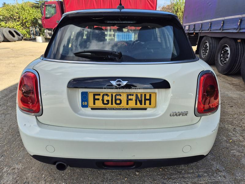 MINI Cooper 1.5