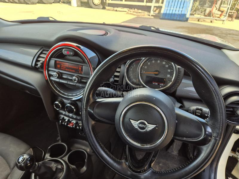 MINI Cooper 1.5