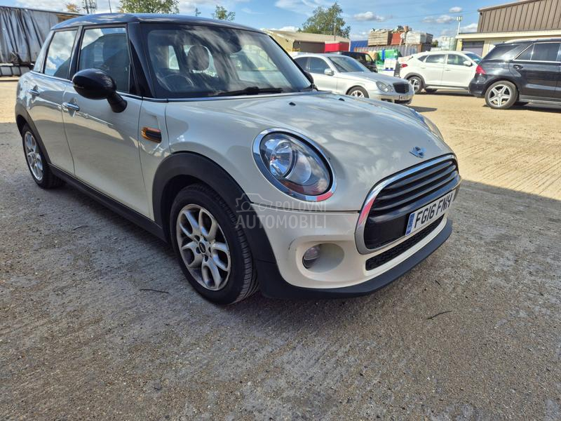 MINI Cooper 1.5