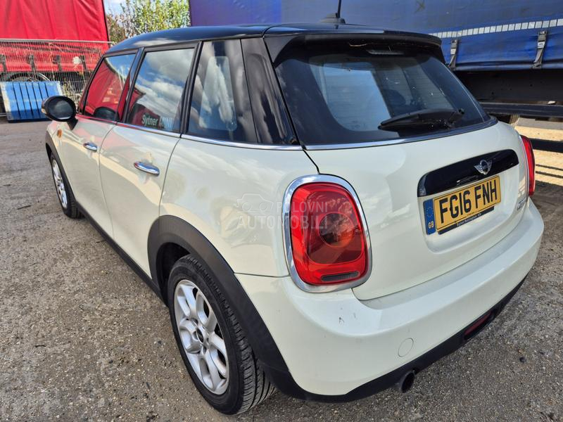 MINI Cooper 1.5