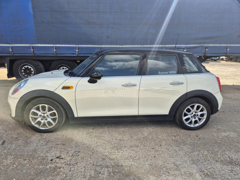 MINI Cooper 1.5