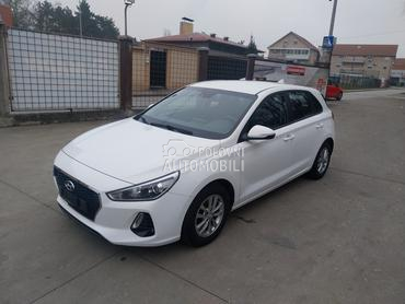 Hyundai i30 1.0 b
