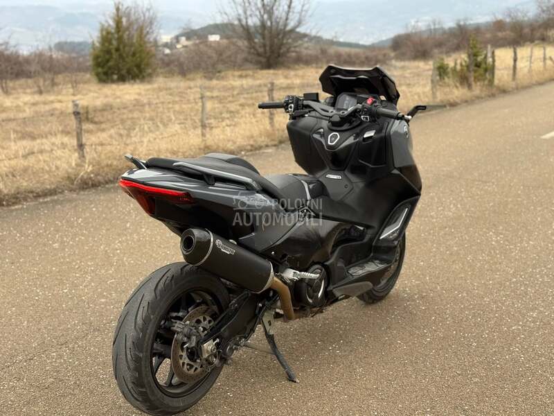 Yamaha Tmax T max