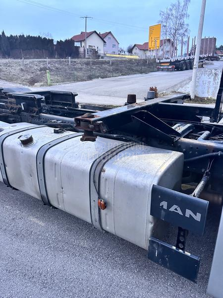 MAN Tgs 26/440BDF sa sandukom