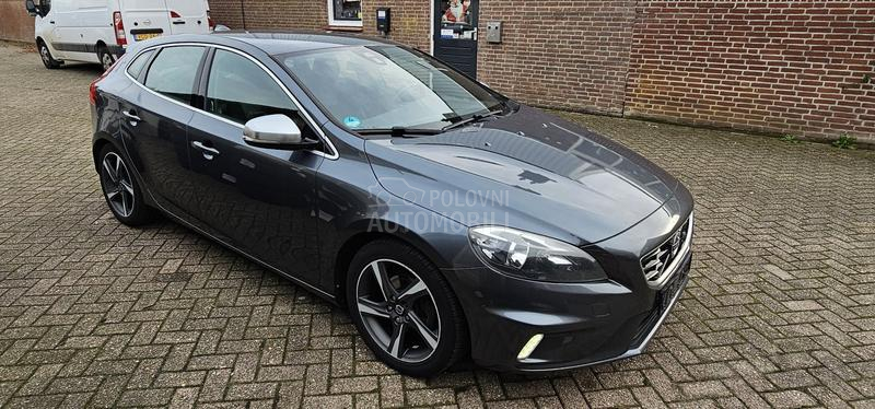 Volvo V40 1.6 DIESEL R DESIGN