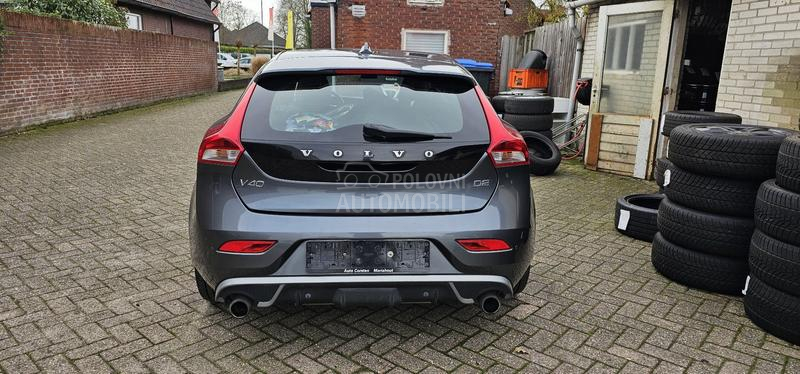 Volvo V40 1.6 DIESEL R DESIGN