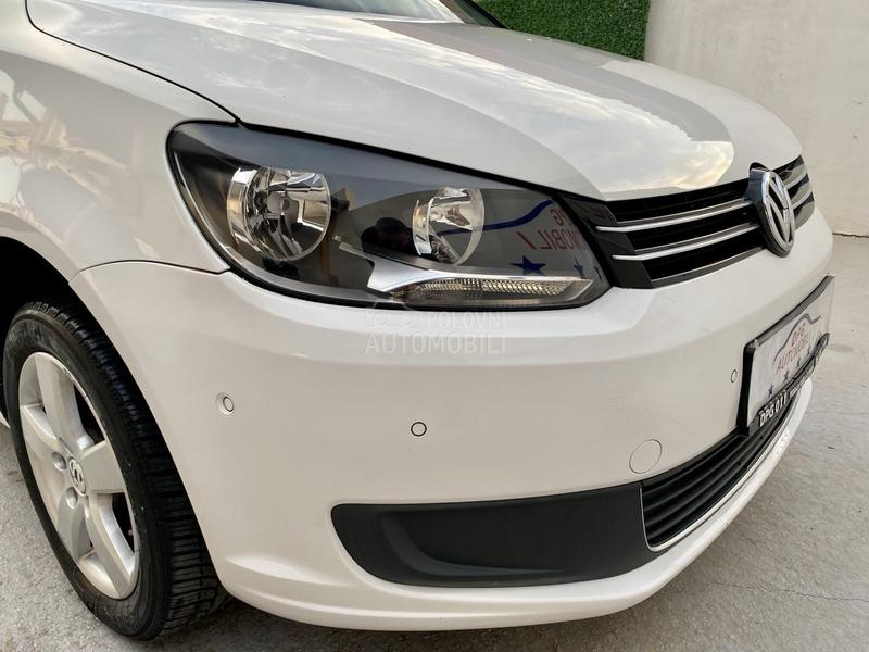 Volkswagen Touran 2,0 TDI DSG 189000