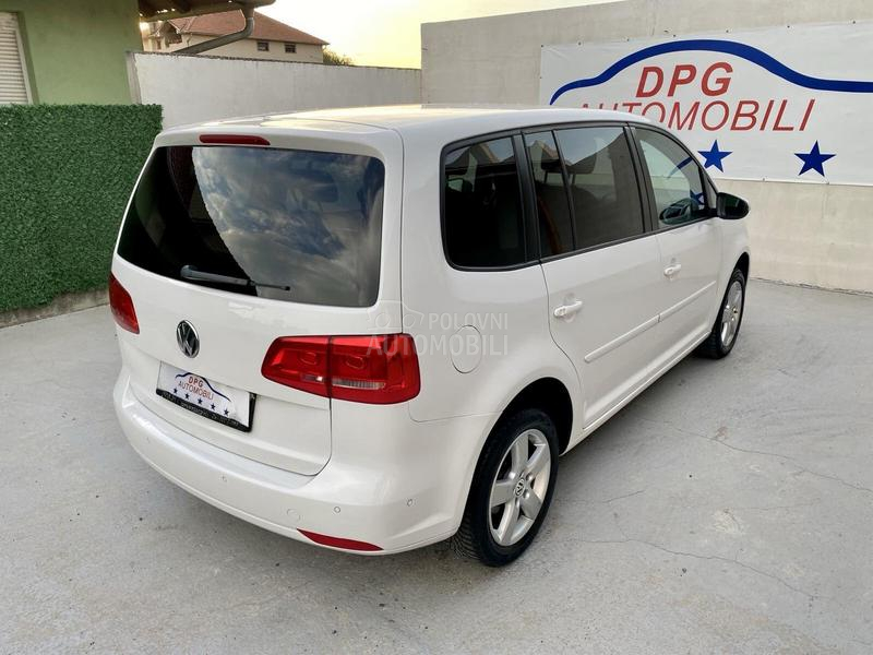 Volkswagen Touran 2,0 TDI DSG 189000