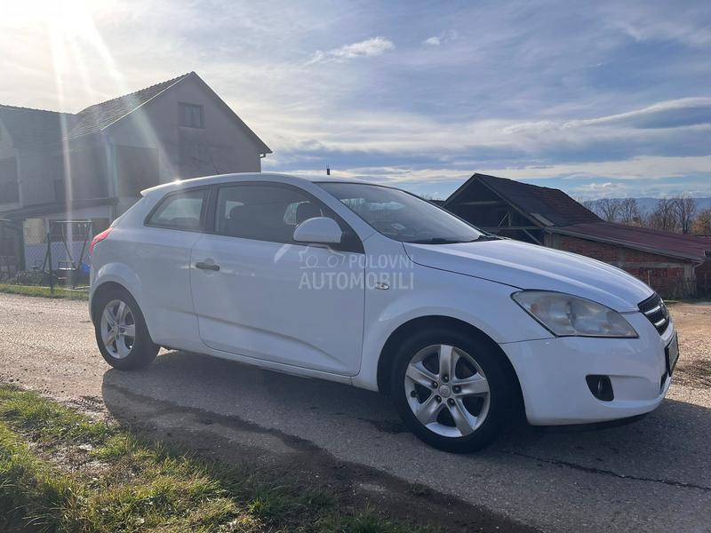 Kia pro_cee`d VREDI POGLEDATI