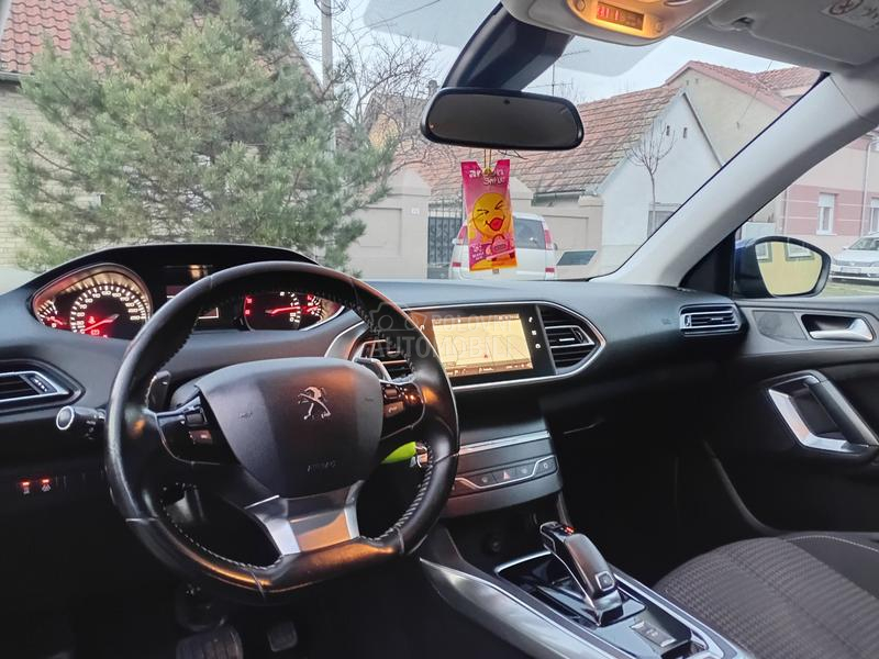 Peugeot 308 1.5 BlueHdi/FaceLift