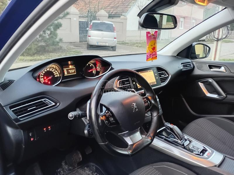 Peugeot 308 1.5 BlueHdi/FaceLift
