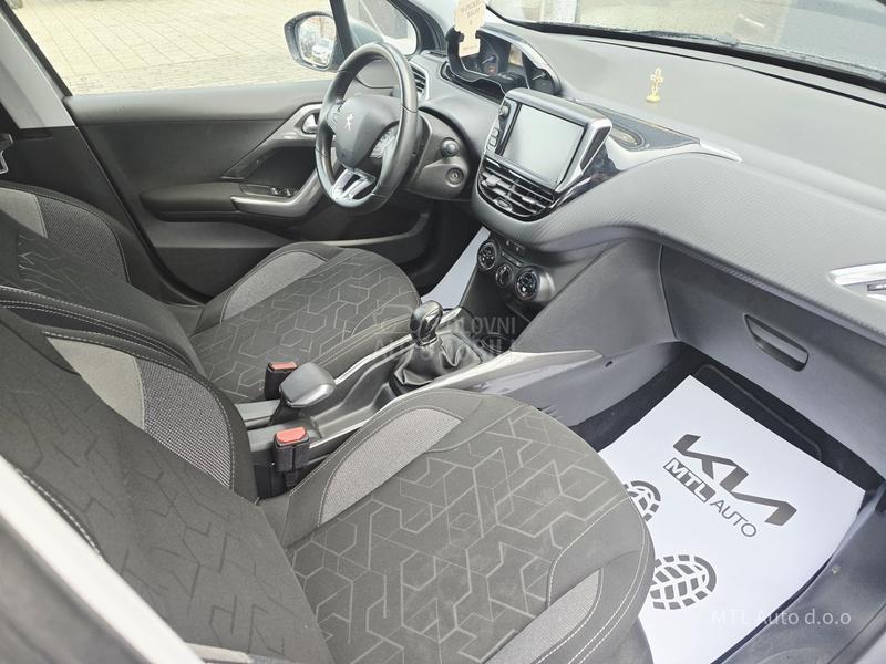 Peugeot 2008 1.5 Blue  HDI