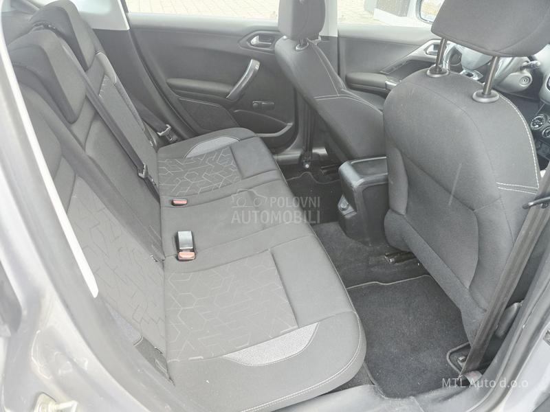Peugeot 2008 1.5 Blue  HDI