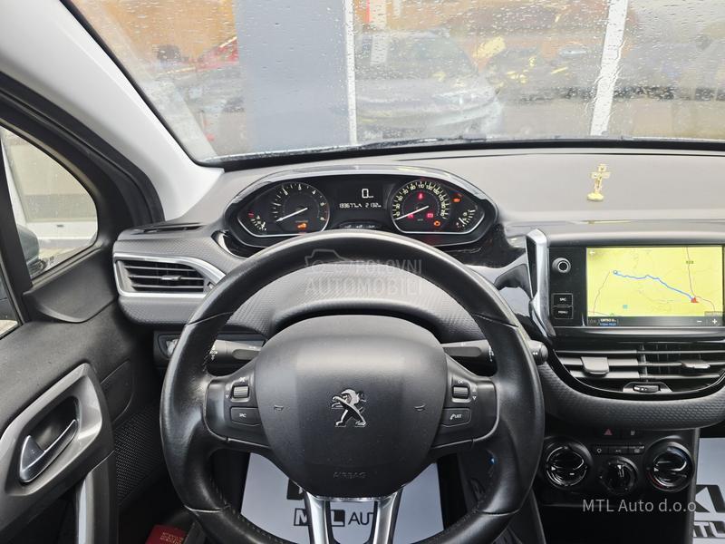 Peugeot 2008 1.5 Blue  HDI