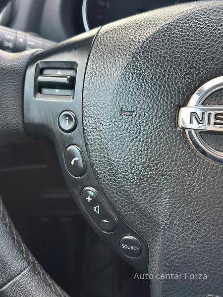 Nissan Qashqai K U K A / N O V