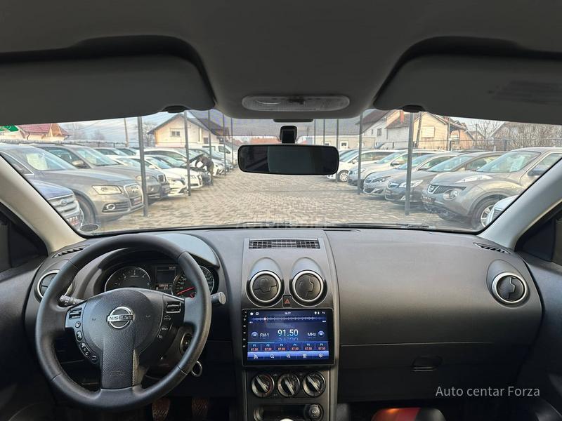 Nissan Qashqai K U K A / N O V